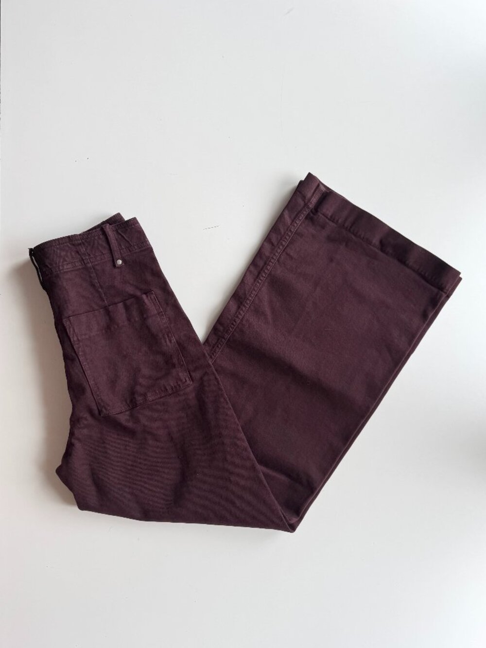 ZARA Wine Burgundy Stretch Denim High Waisted Wide Leg Pintucked Jeans, Size 4